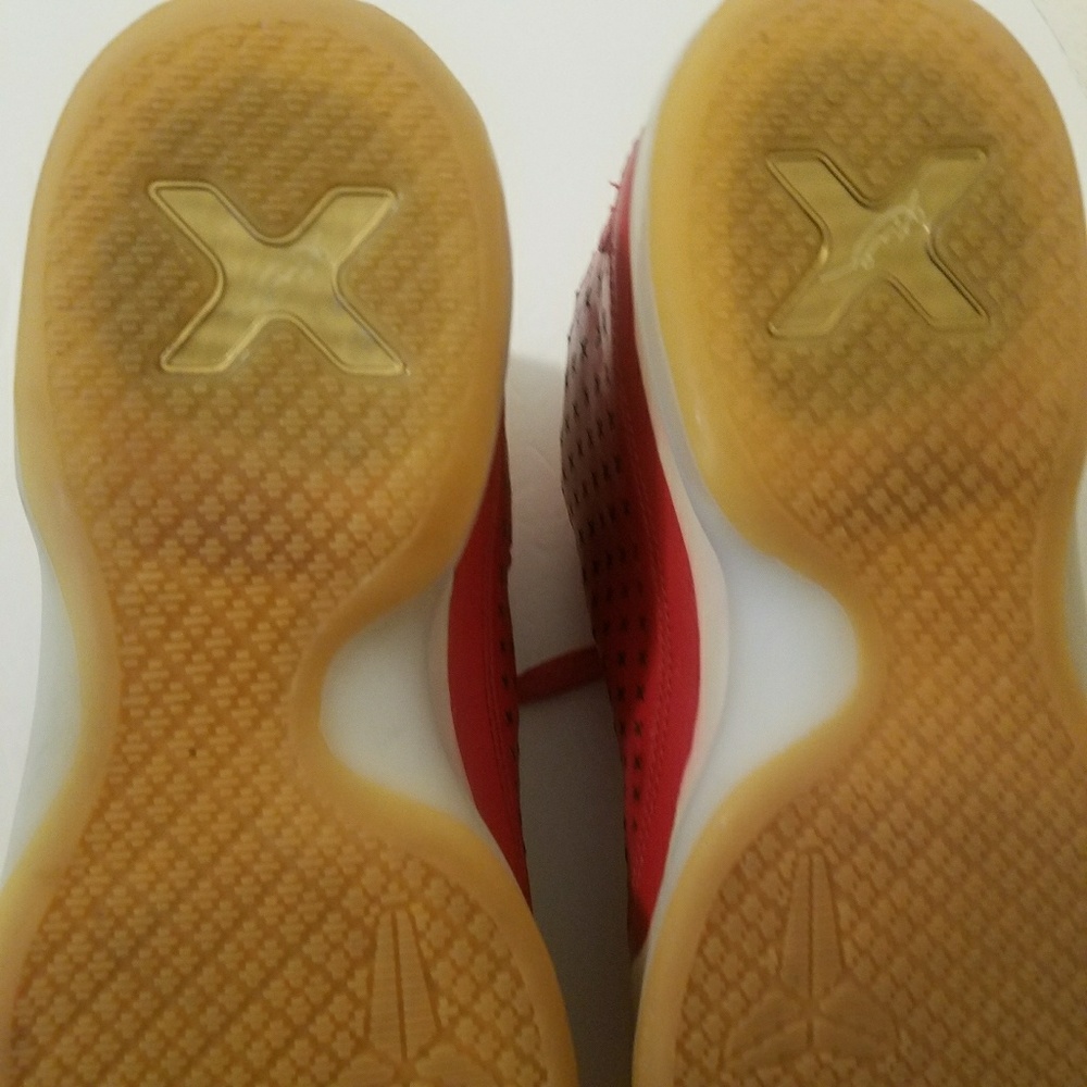 Kobe 10 MID EXT Red Gum Size 10.5 - Picture 3 of 8
